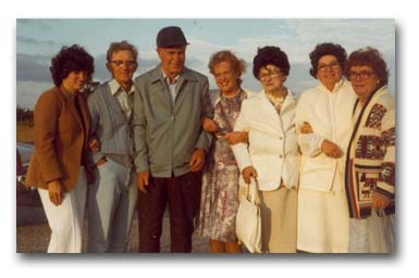 Janice (Wright) Levy • John Wright •  Stanley Cathline • Freda (Cathline) Cameron • Elsie (Cathline) (Stocks) Greer • Gladys Stocks • Helen (Cathline) Wright